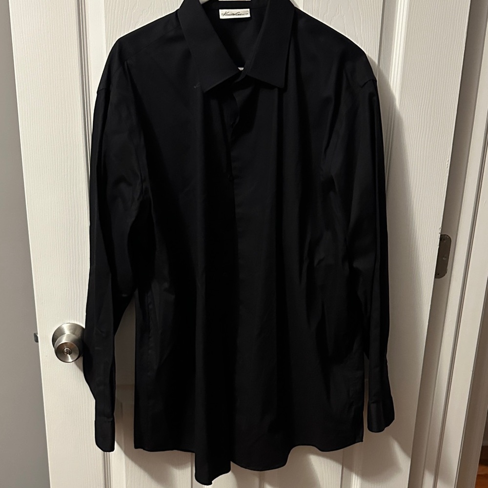 Kenneth Cole Classic Black Shirt